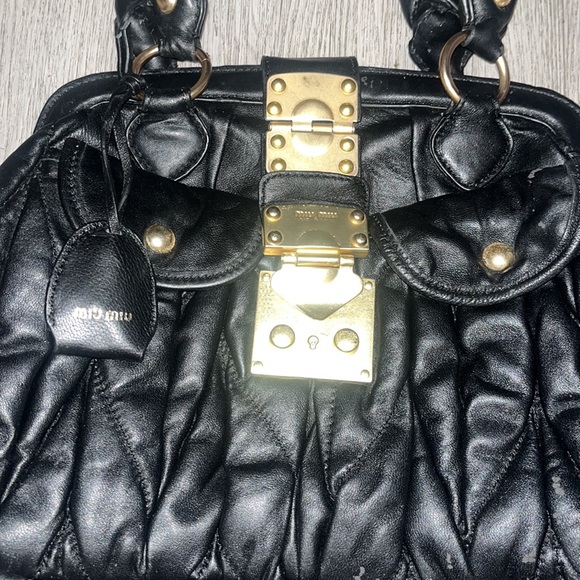 Authentic Miu Miu Black Matelassé Leather Coffer Bag - Picture 5 of 15